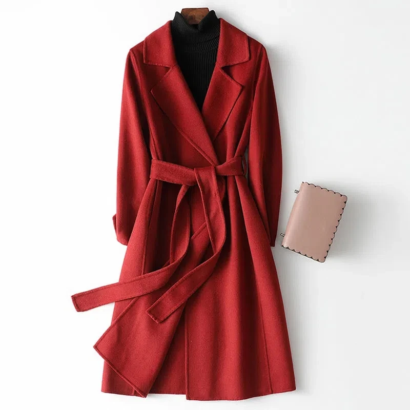 100% wool Coat Women's Fashion Temperament Slim Long overcoat Solid Casual Female Wool Jacket With belt 2023 Autumn Winter New
100% wool Coat Women's Fashion Temperament Slim Long overcoat Solid Casual Female Wool Jacket With belt 2023 Autumn Winter New