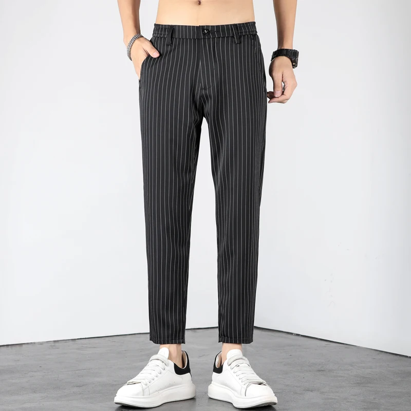 2023 Men's Striped Printing Suit Pants Fashion Trend Vintage Casual Pants High Quality Ventilate Fabric Black Color Trousers
2023 Men's Striped Printing Suit Pants Fashion Trend Vintage Casual Pants High Quality Ventilate Fabric Black Color Trousers