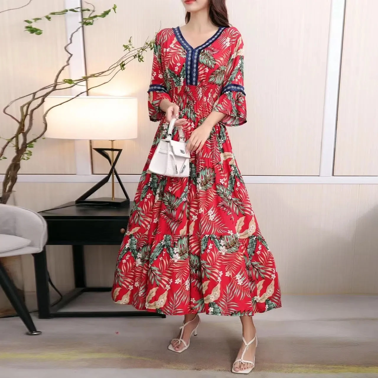 Women's Boho Floral Print Summer Dresses V Neck Half Sleeve A Line Long Dress Female Casual Maxi Dress
Women's Boho Floral Print Summer Dresses V Neck Half Sleeve A Line Long Dress Female Casual Maxi Dress