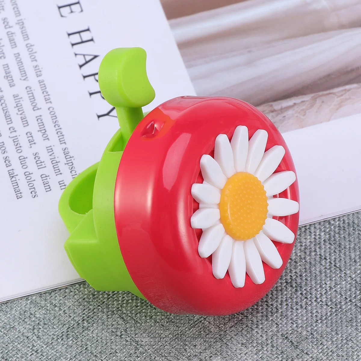 Wakauto Kids Bike Daisy Flower Horns Safe Ring Bell Accessory Purple White Handle Bar Bell Ring Accessories
Wakauto Kids Bike Daisy Flower Horns Safe Ring Bell Accessory Purple White Handle Bar Bell Ring Accessories