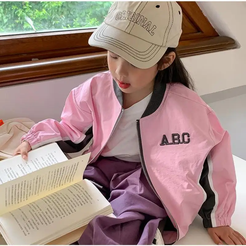 2023 Autumn New Children Long Sleeve Baseball Uniform Baby Letter Casual Coat Girls Windproof Jacket Loose Zip Tops Kids Clothes
2023 Autumn New Children Long Sleeve Baseball Uniform Baby Letter Casual Coat Girls Windproof Jacket Loose Zip Tops Kids Clothes