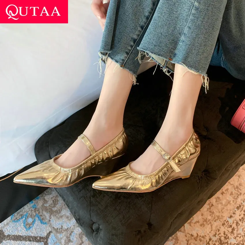 QUTAA 2024 Women Pumps Spring Summer Office Ladies Party Pointed Toe Wedge High Heel Genuine Leather Shoes Woman Size 34-39
QUTAA 2024 Women Pumps Spring Summer Office Ladies Party Pointed Toe Wedge High Heel Genuine Leather Shoes Woman Size 34-39