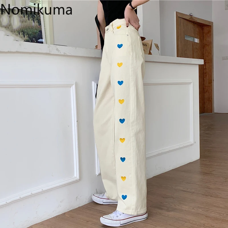 Женские прямые джинсы Nomikuma, повседневные свободные брюки из денима с вышивкой сердечек и высокой талией, Новое поступление 2021, брюки в Корейском стиле
Женские прямые джинсы Nomikuma, повседневные свободные брюки из денима с вышивкой сердечек и высокой талией, Новое поступление 2021, брюки в Корейском стиле