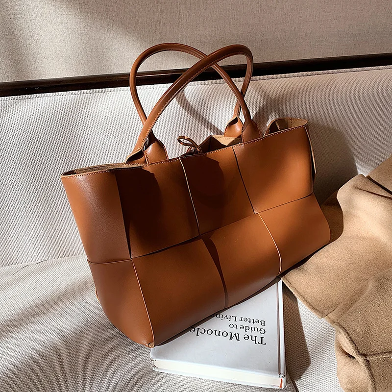 Weave PU Leather Large Capacity Bags For Women 2020 Autumn Fashion Solid Color Shoulder Bag Female Travel Totes Bag
Weave PU Leather Large Capacity Bags For Women 2020 Autumn Fashion Solid Color Shoulder Bag Female Travel Totes Bag
