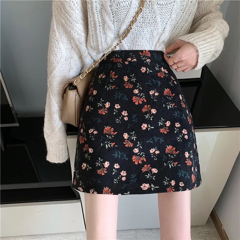 Floral Print Vintage Summer High Waist Zipper Elegant Plus Size Chic Lady Mini Skirt Women Korean Harajuku Elastic Pencil Skirts
Floral Print Vintage Summer High Waist Zipper Elegant Plus Size Chic Lady Mini Skirt Women Korean Harajuku Elastic Pencil Skirts