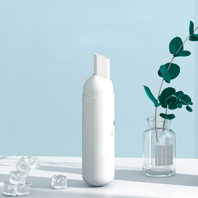 Creative Mini handheld vacuum cleaner car-mounted portable USB dual-use student rechargeable desktop cleaner
Creative Mini handheld vacuum cleaner car-mounted portable USB dual-use student rechargeable desktop cleaner