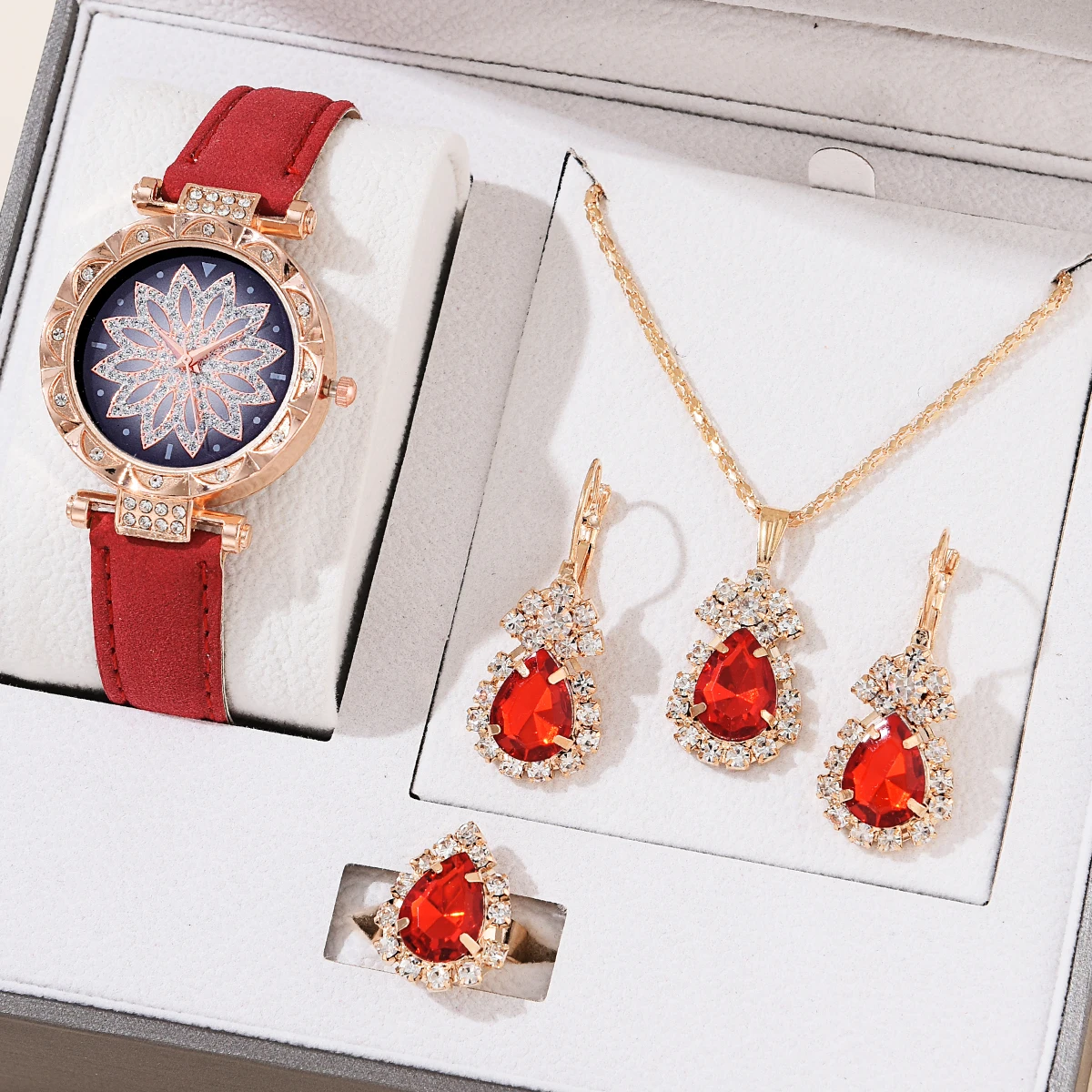 5pcs Set Watches Women Leather Band Ladies Watch Simple Casual Women's Analog WristWatch Bracelet Gift Montre Femme(No box)
5pcs Set Watches Women Leather Band Ladies Watch Simple Casual Women's Analog WristWatch Bracelet Gift Montre Femme(No box)