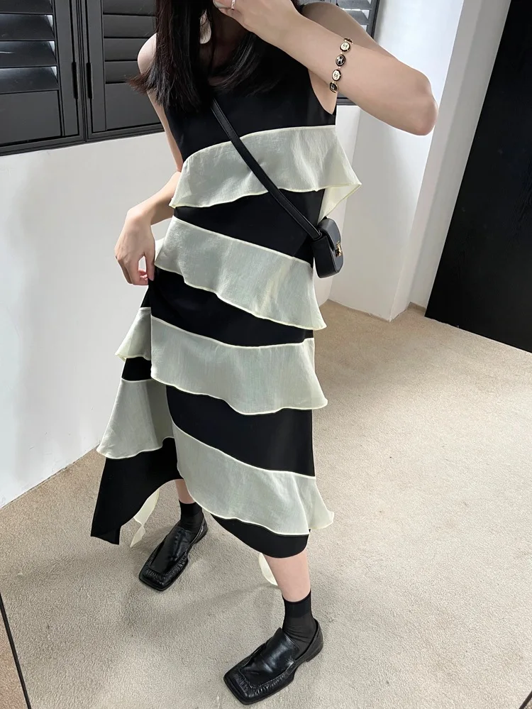 ZCSMLL Ruffles Summer Tank Dress Women 2022 Sleeveless Patchwork Designer Long Midi Dress Korean Fashion Clothing
ZCSMLL Ruffles Summer Tank Dress Women 2022 Sleeveless Patchwork Designer Long Midi Dress Korean Fashion Clothing