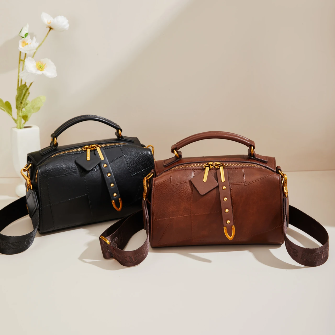 Ladies square crossbody bag designer vintage Boston handbag leather material casual shoulder bags for women
Ladies square crossbody bag designer vintage Boston handbag leather material casual shoulder bags for women