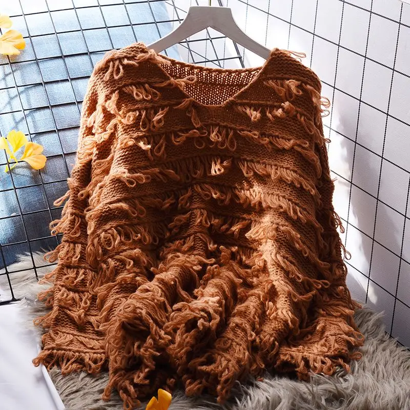 DAYIFUN Lazy Style Pullover Sweaters Women's Loose Winter New V-neck Jumpers Korean Soft Glutinous Female Fashion Knitted Tops
DAYIFUN Lazy Style Pullover Sweaters Women's Loose Winter New V-neck Jumpers Korean Soft Glutinous Female Fashion Knitted Tops