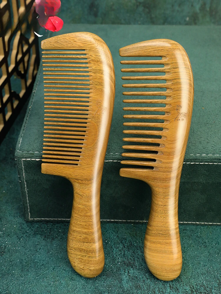 Whole Wood Green Sandalwood Comb Children's Home Natural Wood Comb Sandalwood Carving Long Hair Wide Teeth Massage Sandalwood
Whole Wood Green Sandalwood Comb Children's Home Natural Wood Comb Sandalwood Carving Long Hair Wide Teeth Massage Sandalwood