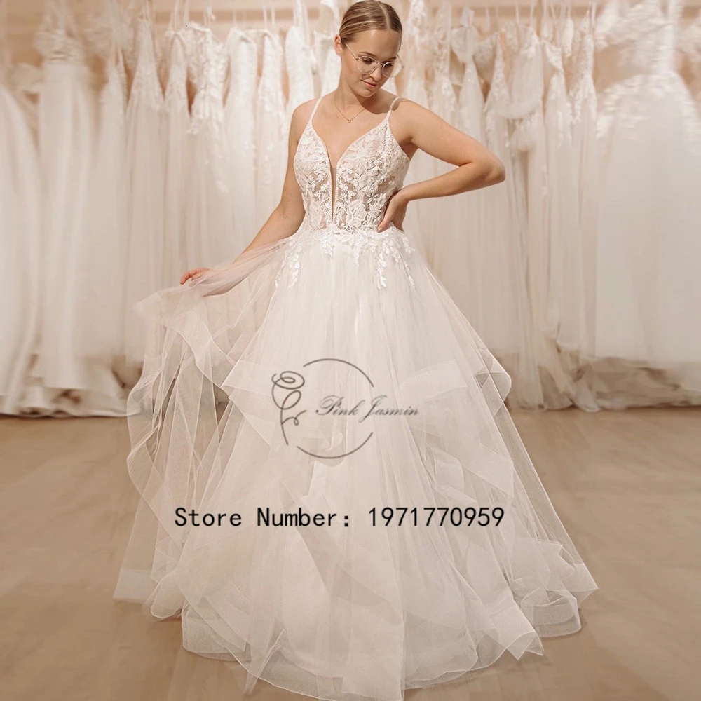 Ivory Princess Sweetheart Wedding Dresses For Women Classic Open Back Court Train Applique Elegant Bridal Gowns Robe De Mariée
Ivory Princess Sweetheart Wedding Dresses For Women Classic Open Back Court Train Applique Elegant Bridal Gowns Robe De Mariée