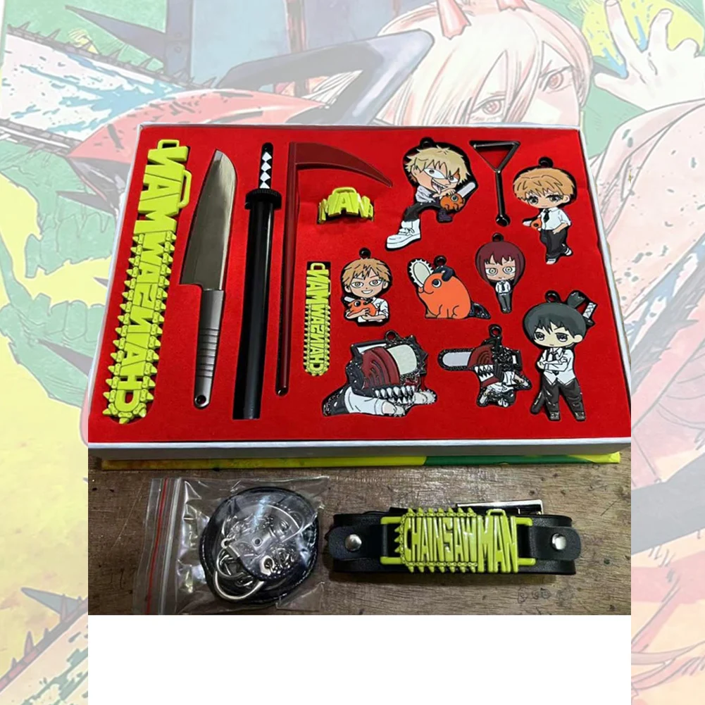 Anime Chainsaw Man Pochita Cosplay Badges Keychains Necklaces Pendant Set Prop Collection Accessories Gift Box Toys
Anime Chainsaw Man Pochita Cosplay Badges Keychains Necklaces Pendant Set Prop Collection Accessories Gift Box Toys