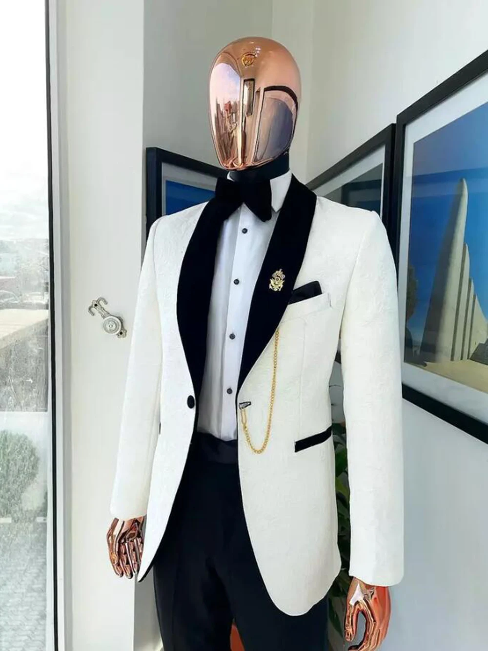 Черные свадебные костюмы дневного света с бархатным отложным воротником, куртка и брюки, смокинг для жениха, спецмероприятия, современный мужской деловой костюм 
Черные свадебные костюмы дневного света с бархатным отложным воротником, куртка и брюки, смокинг для жениха, спецмероприятия, современный мужской деловой костюм