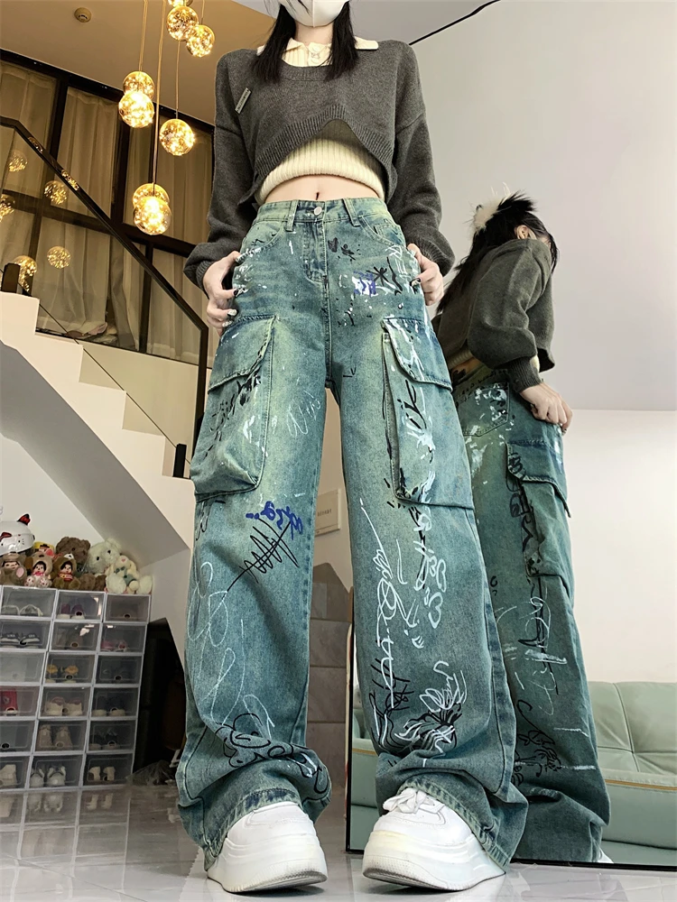 Women's Y2k Graffiti Print Pattern Design Unisex Jeans Vintage Street Casual Denim Trousers Female High Waist Straight Pants
Women's Y2k Graffiti Print Pattern Design Unisex Jeans Vintage Street Casual Denim Trousers Female High Waist Straight Pants