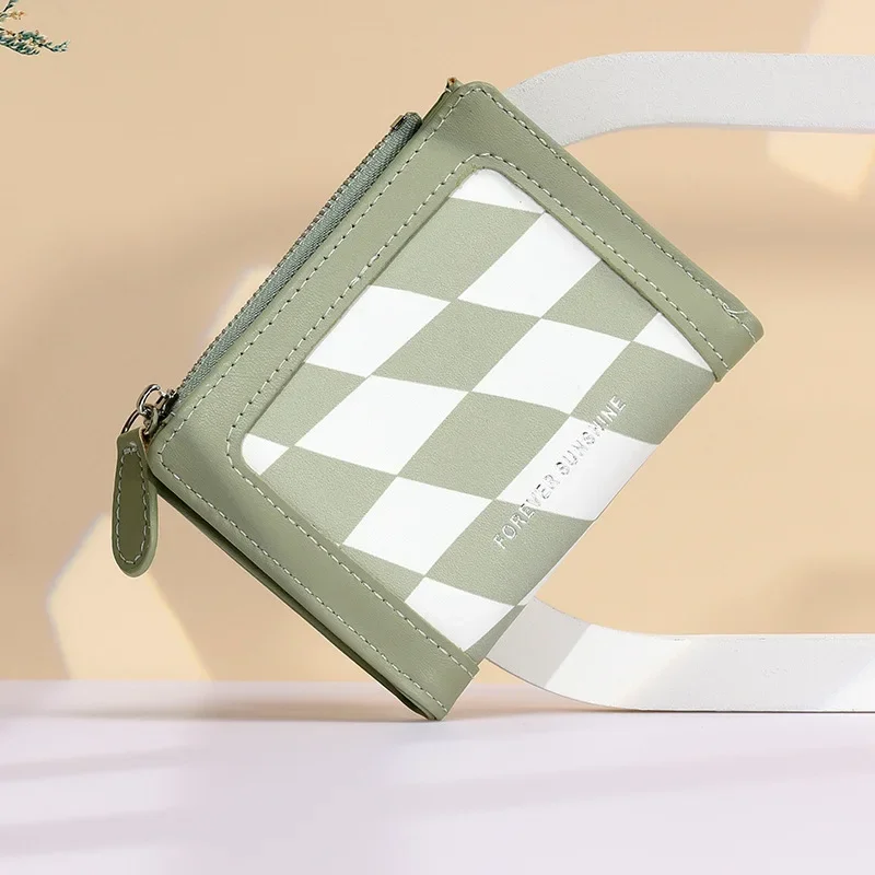New Korean Version of Purse Women's Purse Short Style Girl Student Fashion Zipper Coin Wallet Wholesale Wallet Clip
New Korean Version of Purse Women's Purse Short Style Girl Student Fashion Zipper Coin Wallet Wholesale Wallet Clip