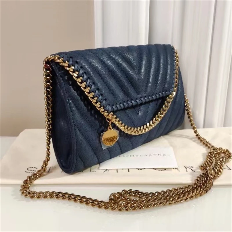 Women's Bag Trend Single Shoulder Messenger Chain Bag Women's Handbag Fashion Brand Bag
Women's Bag Trend Single Shoulder Messenger Chain Bag Women's Handbag Fashion Brand Bag