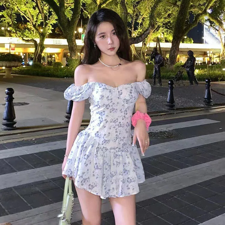 Floral Dress Summer Woman Short Sleeve Puff Sleeve Printing Sexy Elegant Mini Dress For Lady Korean Fashion Retro Party Dresses
Floral Dress Summer Woman Short Sleeve Puff Sleeve Printing Sexy Elegant Mini Dress For Lady Korean Fashion Retro Party Dresses