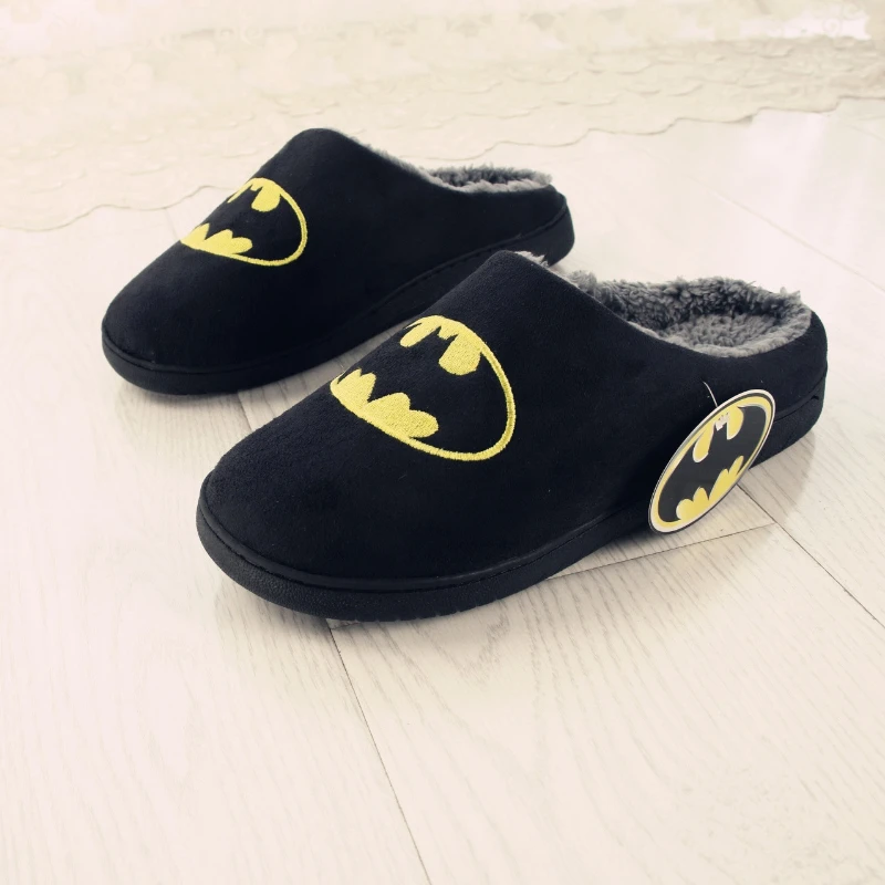 New Men's and Women's Cartoon Household Slippers Winter Indoor Anti Slip Waterproof Plush Flat Shoes Couple Fashion Cotton Shoes
New Men's and Women's Cartoon Household Slippers Winter Indoor Anti Slip Waterproof Plush Flat Shoes Couple Fashion Cotton Shoes