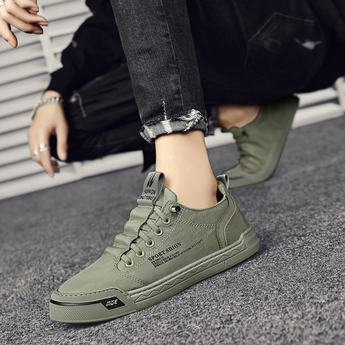 PARZIVAL Men's Casual Shoes Ice Silk Canvas Shoes For Men Outdoor Comfortable Sneaker Non-slip Flats Loafers Zapatillas Hombre
PARZIVAL Men's Casual Shoes Ice Silk Canvas Shoes For Men Outdoor Comfortable Sneaker Non-slip Flats Loafers Zapatillas Hombre