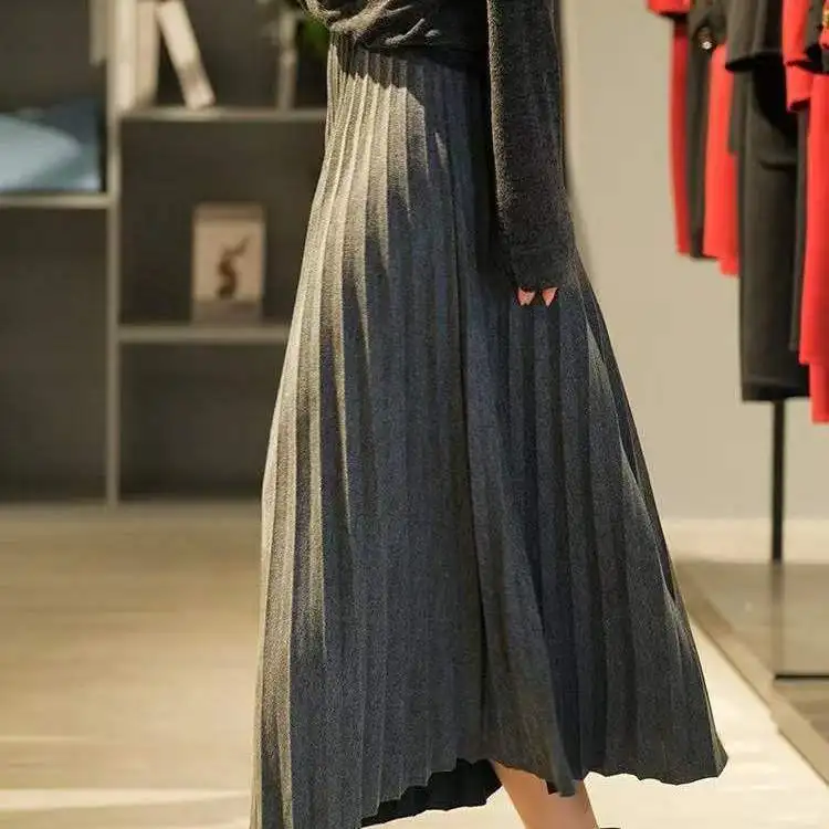 Korean High Waist Pleated Woman Skirt Solid Woolen Female 2023 Winter Skirts Lady Casual Fashion Midi A-line Clothes Ladies C180
Korean High Waist Pleated Woman Skirt Solid Woolen Female 2023 Winter Skirts Lady Casual Fashion Midi A-line Clothes Ladies C180