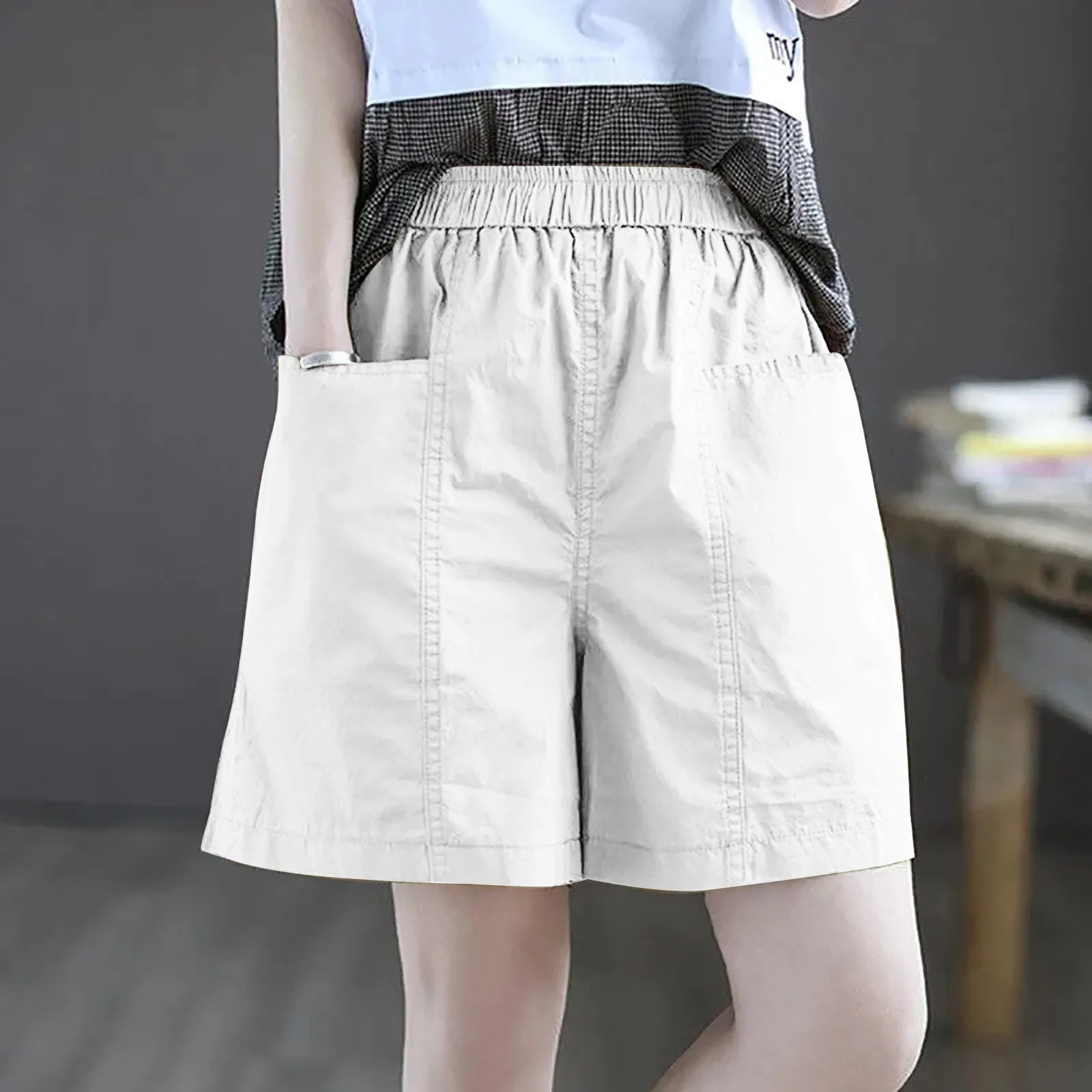 Womens Summer Casual Solid Elastic Waist Shorts With Pockets Ladies Teens Girls Soft Cool Loose Wide Leg Short Streetwear
Womens Summer Casual Solid Elastic Waist Shorts With Pockets Ladies Teens Girls Soft Cool Loose Wide Leg Short Streetwear