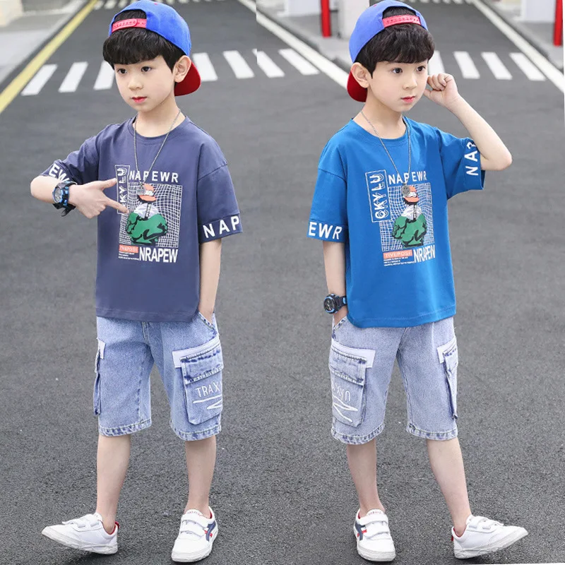 New Boys Summer Clothes Suit Short Sleeve T-shirt + Jeans 2pc Children Tracksuit Casual Kids Boy Clothing Sets
New Boys Summer Clothes Suit Short Sleeve T-shirt + Jeans 2pc Children Tracksuit Casual Kids Boy Clothing Sets