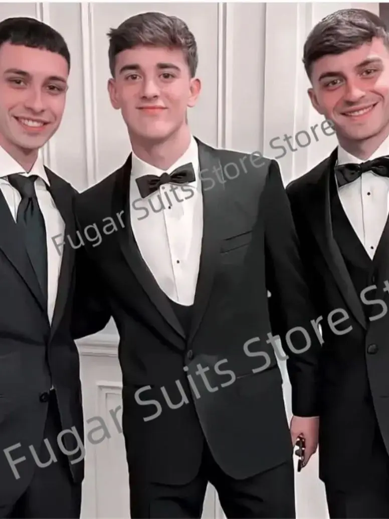 Fashion Casual Wedding Men Suits Slim Fit Shawl Lapel Groom Formal Tuxedos Prom 3 Pieces Sets Business Male Blazer Costume Homme
Fashion Casual Wedding Men Suits Slim Fit Shawl Lapel Groom Formal Tuxedos Prom 3 Pieces Sets Business Male Blazer Costume Homme