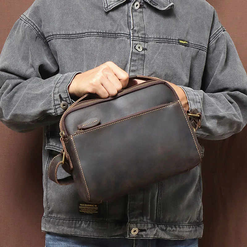 AETOO New Crazy Horse skin One Shoulder bag Vintage cowhide men's bag Multifunctional handbag casual leather crossbody bag
AETOO New Crazy Horse skin One Shoulder bag Vintage cowhide men's bag Multifunctional handbag casual leather crossbody bag