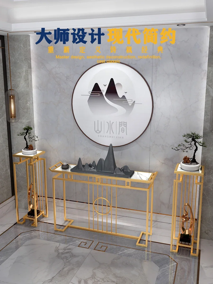 New Chinese style foyer table with a simple and modern table design against the wall. Homestay hotel end view t
New Chinese style foyer table with a simple and modern table design against the wall. Homestay hotel end view t
