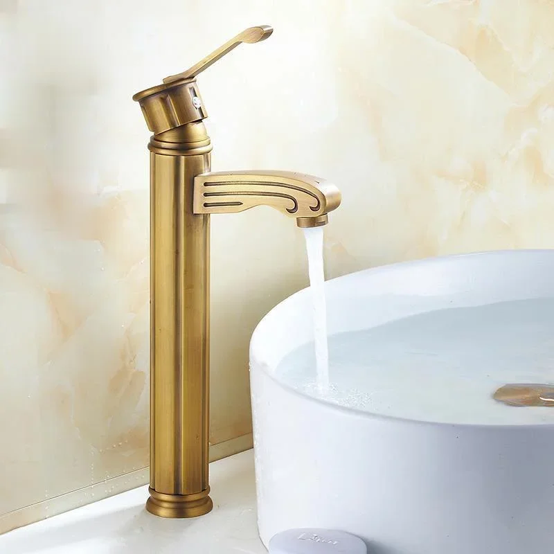 

Bathroom Sink Faucet High Quality Bathroom Mixer Tap Torneira Soild Brass Water Tap Modern Deck Mounted Basin Faucets