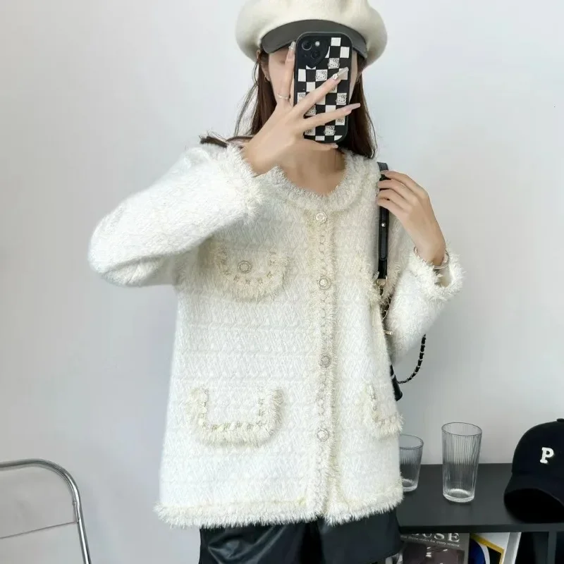 

New Imitation Mink Classic Style Knitted Sweater Coat Women's Design Sense Niche Socialite Top Fashion White Cardigan Women