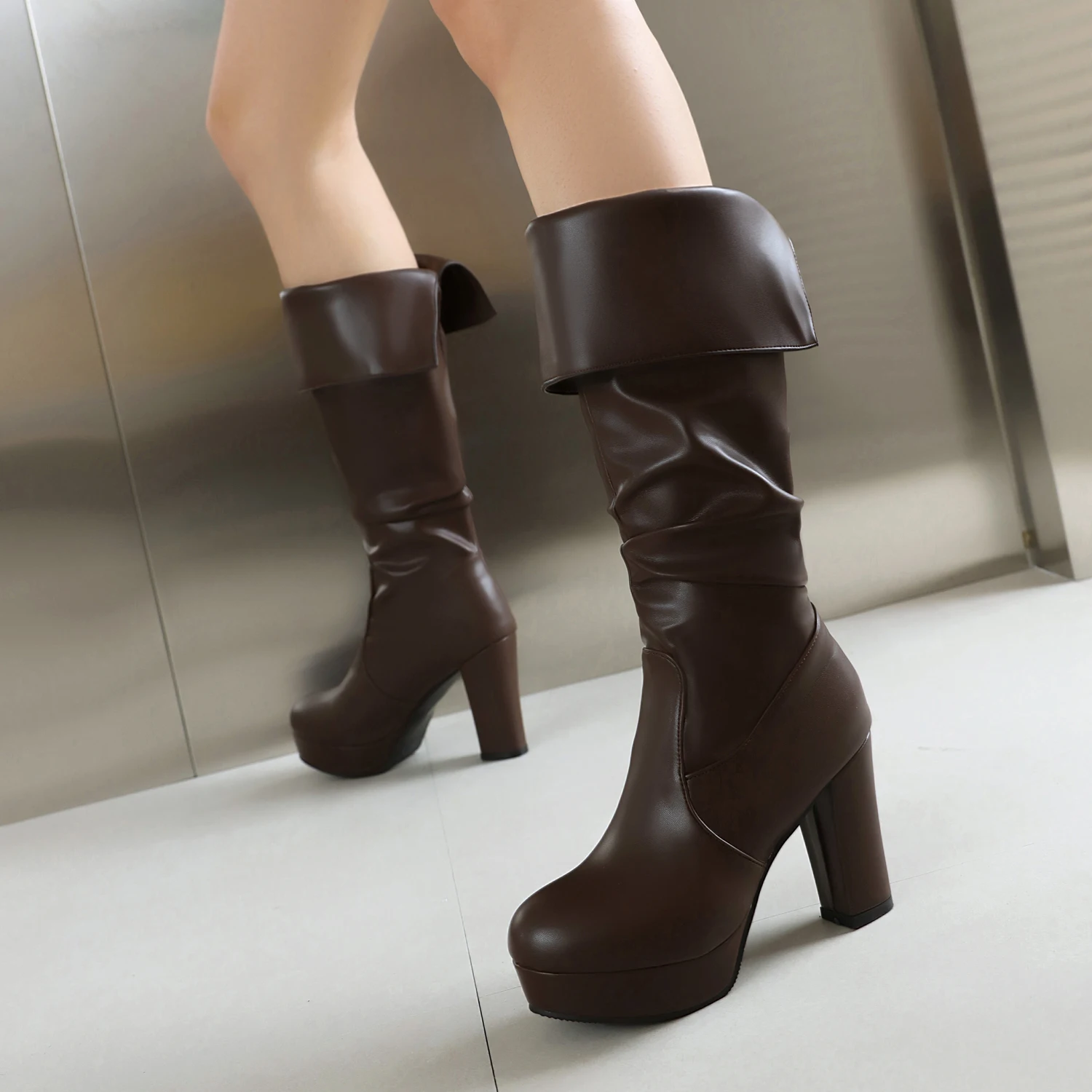 Minimalist Style Platform Ultra-High Thick Heels Breathable Microfiber Women's Knee Length Boots Turned Over Edge Boot
Minimalist Style Platform Ultra-High Thick Heels Breathable Microfiber Women's Knee Length Boots Turned Over Edge Boot