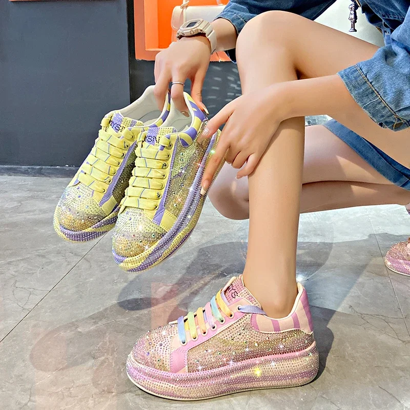 2024 Spring New Platform Women's Sneakers Fashion Rhinestone Vulcanized Shoes Lace Up Colored Outdoor Female Walking Shoes
2024 Spring New Platform Women's Sneakers Fashion Rhinestone Vulcanized Shoes Lace Up Colored Outdoor Female Walking Shoes