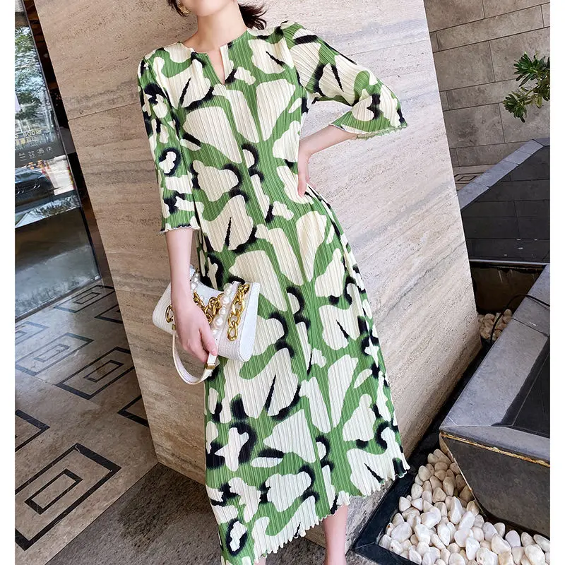 Pleated high-end dress for women Spring/Summer 2023 oversized loose fitting long vestidos de mujer dress
Pleated high-end dress for women Spring/Summer 2023 oversized loose fitting long vestidos de mujer dress