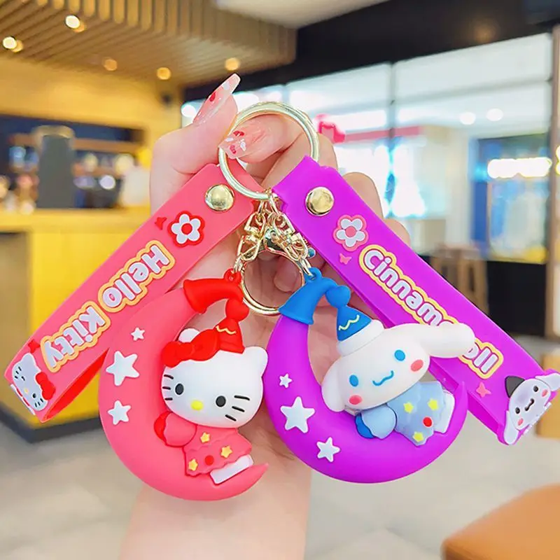 Брелок для ключей Kuromi My Melody Cinnamoroll, брелок для ключей в виде куклы с героями мультфильмов, детский праздничный подарок для девочки с сердцем
Брелок для ключей Kuromi My Melody Cinnamoroll, брелок для ключей в виде куклы с героями мультфильмов, детский праздничный подарок для девочки с сердцем