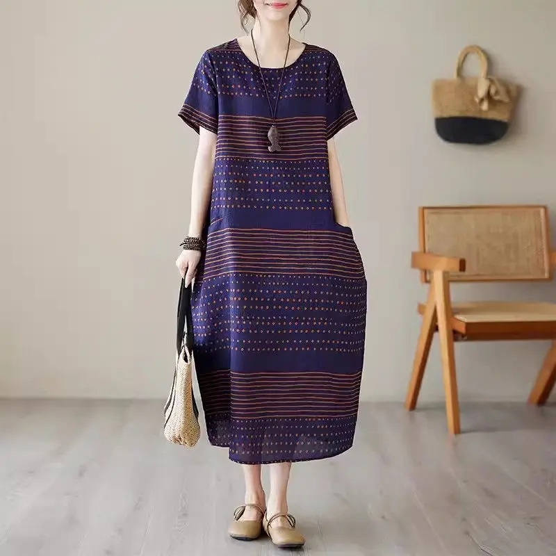 

Retro Striped Printed Dress Women's Loose Fitting Short Sleeve Summer 2024 New Middle-Aged Mother Round Neck Casual Dress K1016