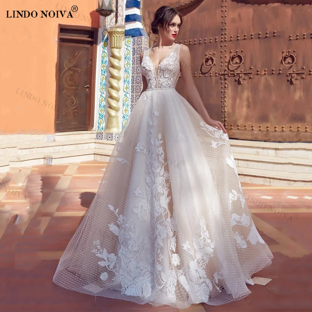 

LINDO V-Neck Wedding Dress for Women 2023 Bride A-Line Lace Appliques Wedding Gowns Open Back Sleeveless Bridesmaid Dresses