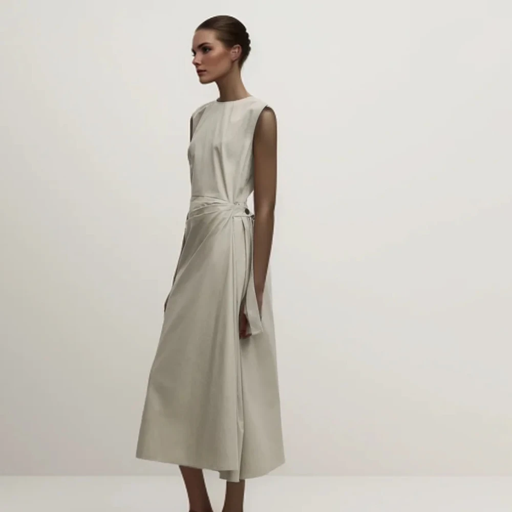 Cos Lris women's clothing 2024 summer French minimalist style exquisite waist sleeveless dress 06613613530
Cos Lris women's clothing 2024 summer French minimalist style exquisite waist sleeveless dress 06613613530