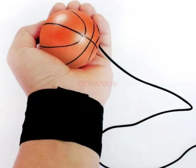 Swing the ball, exercise equipment for the elderly, fitness ball, relaxation ball toys, sports equipment, elastic ball strap
Swing the ball, exercise equipment for the elderly, fitness ball, relaxation ball toys, sports equipment, elastic ball strap
