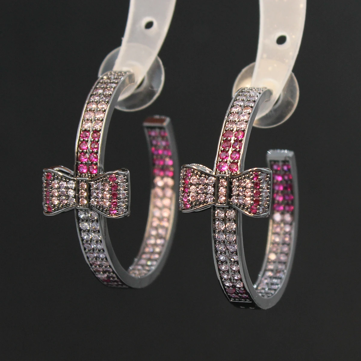 Luxury Hoop Earrings for Women 2023 New Trendy Jewelry Purple Bowknot Circle Earrings Gift
Luxury Hoop Earrings for Women 2023 New Trendy Jewelry Purple Bowknot Circle Earrings Gift