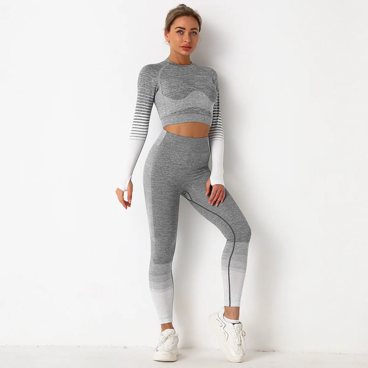 Seamless Striped Yoga Set Sports Fitness High Waist Hip Raise Pants Long-sleeved Suit Workout Clothes Gym Leggings Set for Women
Seamless Striped Yoga Set Sports Fitness High Waist Hip Raise Pants Long-sleeved Suit Workout Clothes Gym Leggings Set for Women