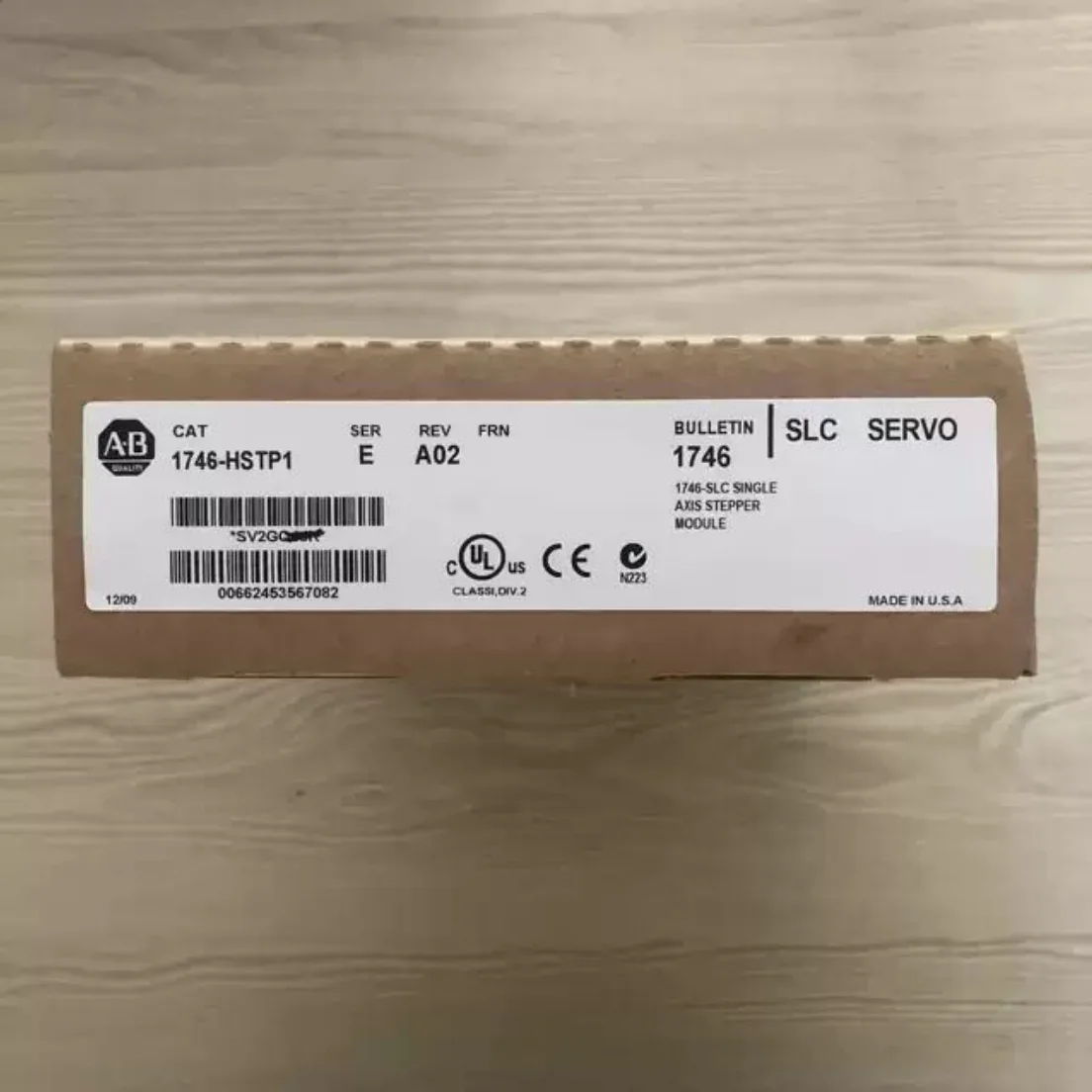 1 шт. новый AB 1746-HSTP1 1746HSTP1 E в коробке
1 шт. новый AB 1746-HSTP1 1746HSTP1 E в коробке