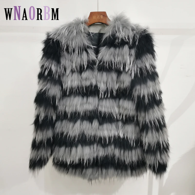 100% True Fox Fur Coat Women's Winter Stripes Light Luxury Thin V-neck True Fur Coat Length 70cm Casual Coat
100% True Fox Fur Coat Women's Winter Stripes Light Luxury Thin V-neck True Fur Coat Length 70cm Casual Coat