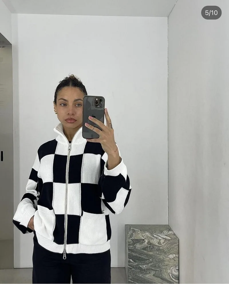 23SS Zipper Checkerboard Cardigan Knit Cole Buxton Sweatercoat Men Women Cole Buxton Sweatshirts with Tag
23SS Zipper Checkerboard Cardigan Knit Cole Buxton Sweatercoat Men Women Cole Buxton Sweatshirts with Tag