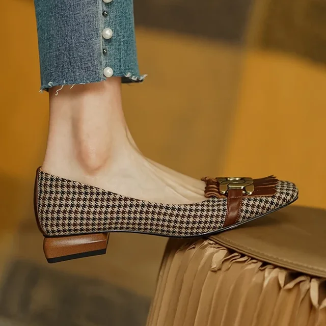 Chaussures en cuir véritable pour femmes, escarpins à enfiler, talon optique, perles de gland, carré, Parker, décontracté, grande taille 34-40, mode printemps, nouveau 1