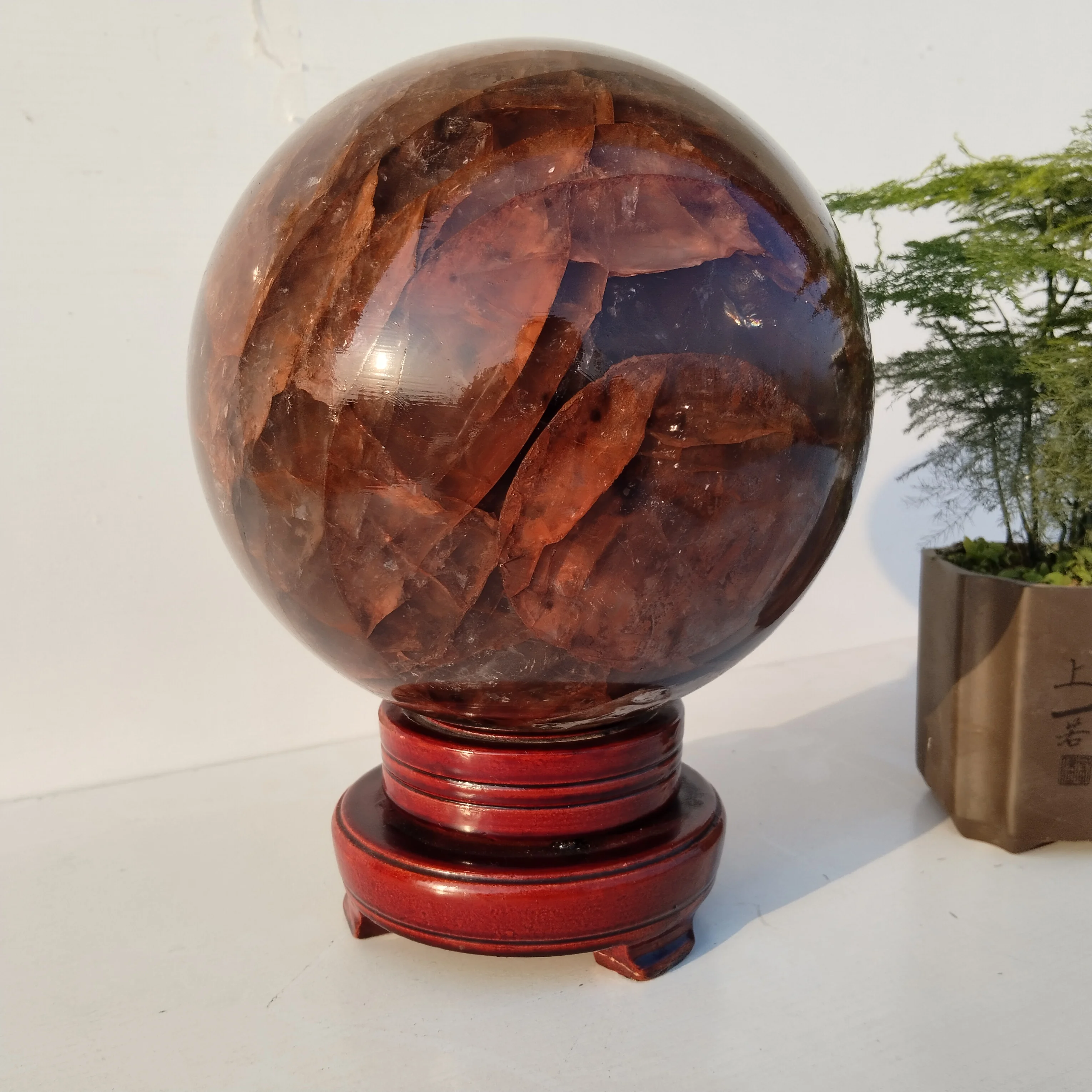 Natural Stone Red Hematiod Crystal Ball Feng Shui Quartz Sphere And Stand Ornaments Desk Home Room Decor Spiritual Reiki Healing
Natural Stone Red Hematiod Crystal Ball Feng Shui Quartz Sphere And Stand Ornaments Desk Home Room Decor Spiritual Reiki Healing