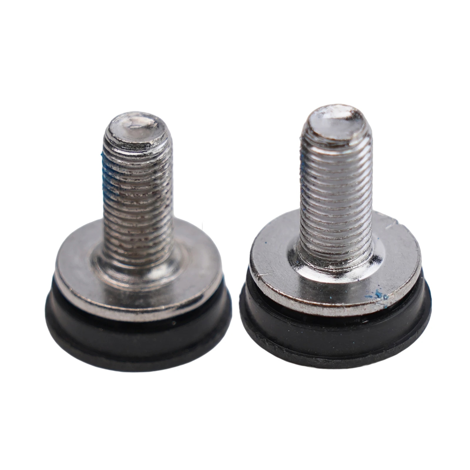 Sealing Screw Bicycle Screw Waterproof Sealing Screw 21*21*23mm Bicycle Bicycle Accessories Bike Tools High Quality
Sealing Screw Bicycle Screw Waterproof Sealing Screw 21*21*23mm Bicycle Bicycle Accessories Bike Tools High Quality