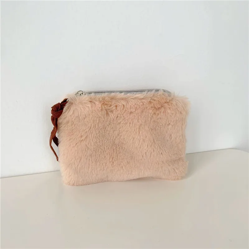 Plush Coin Purse Winter New Women Small Square Wallet Solid Color Cute Pouch Zero Zipper Card Purse Korean Girls Mini Wallets
Plush Coin Purse Winter New Women Small Square Wallet Solid Color Cute Pouch Zero Zipper Card Purse Korean Girls Mini Wallets