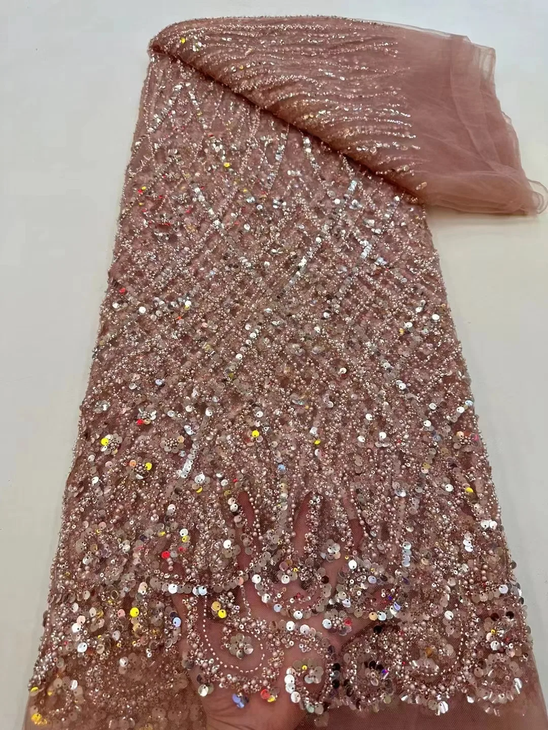 Latest African Tulle Sequins Lace Fabric 2024 High Quality Nigerian French Groom Beads Lace Fabric For Wedding Dress
Latest African Tulle Sequins Lace Fabric 2024 High Quality Nigerian French Groom Beads Lace Fabric For Wedding Dress